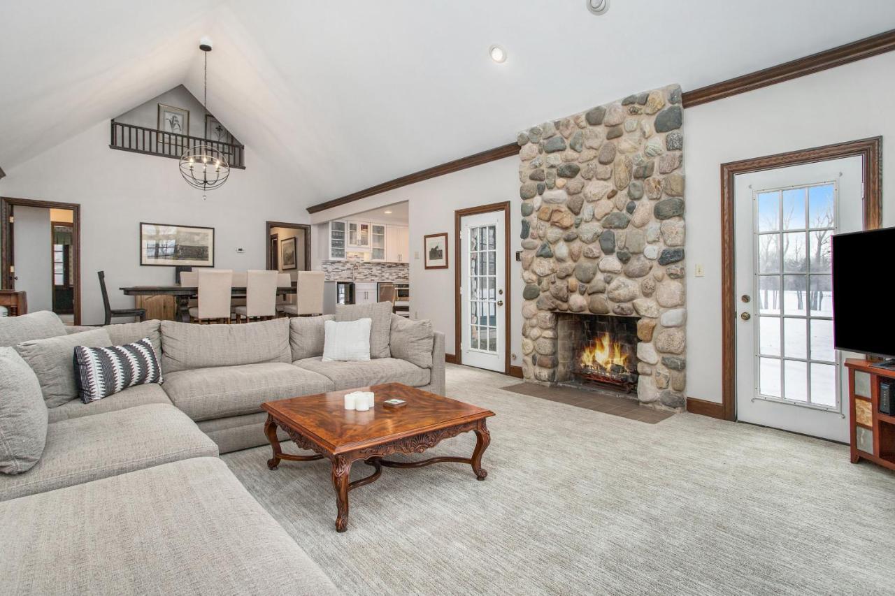 Point O' Woods Villa Benton Harbor Eksteriør bilde
