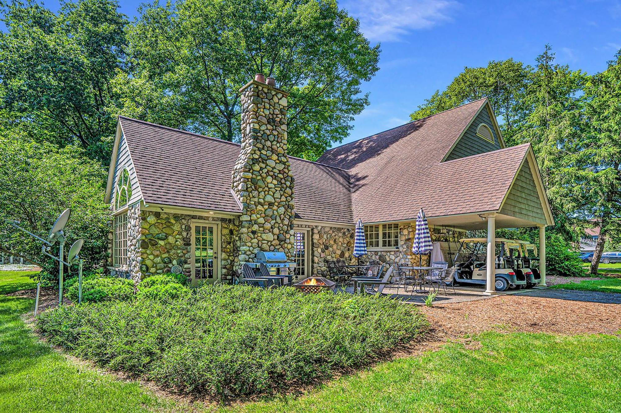 Point O' Woods Villa Benton Harbor Eksteriør bilde